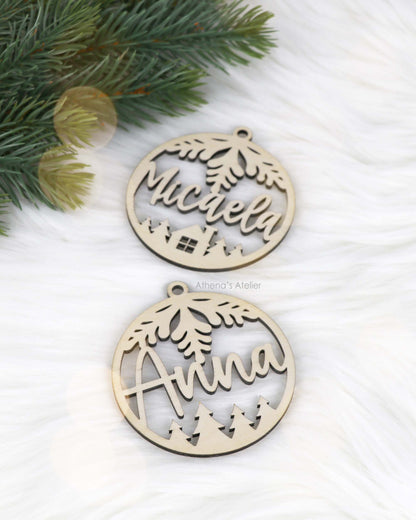 Weihnachtsbaumschmuck, Weihnachtsanhänger mit Namen aus 3mm Birkenholz gelasert